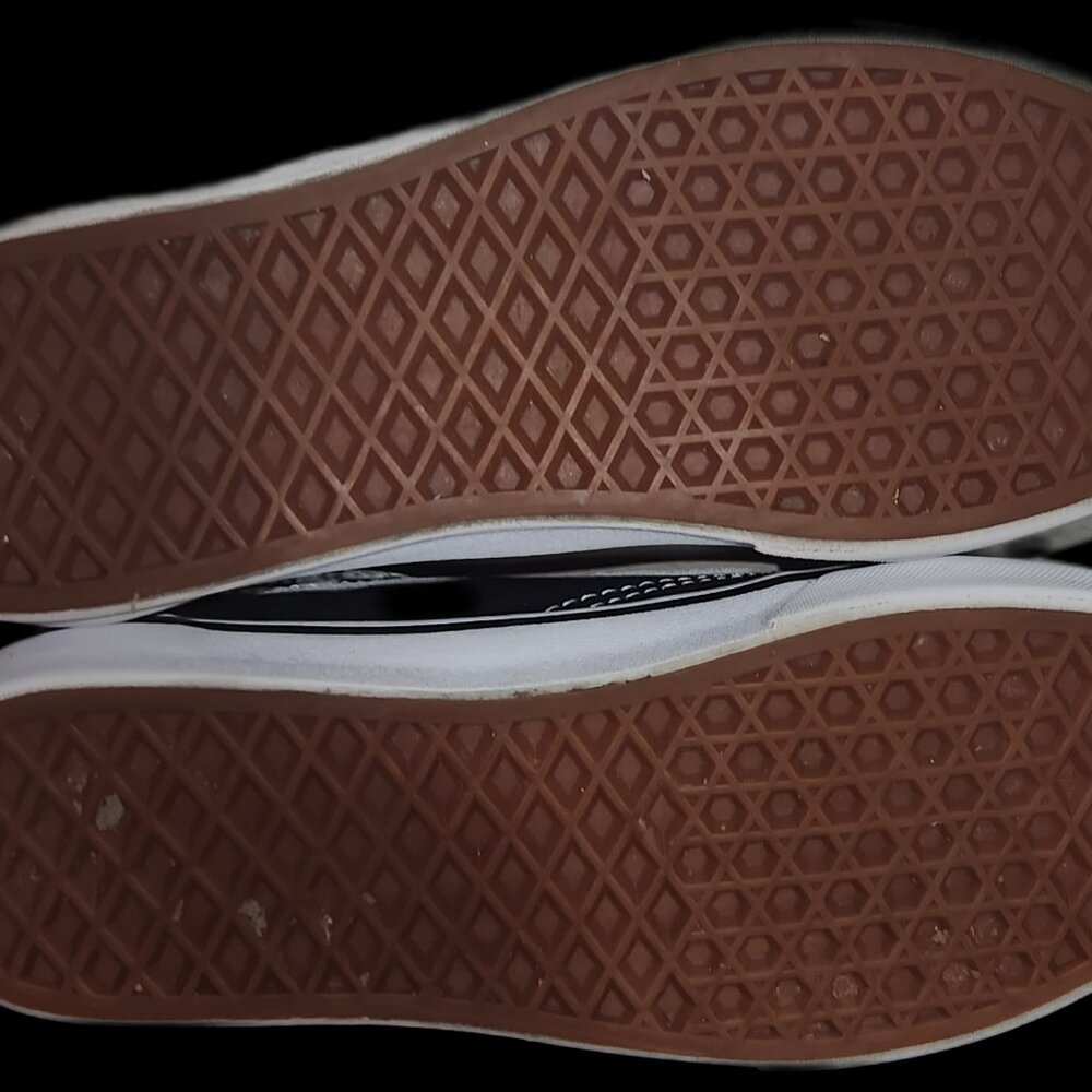 Vans X Embroidered Cherry Butterfly Old Skool - Picture 9 of 9